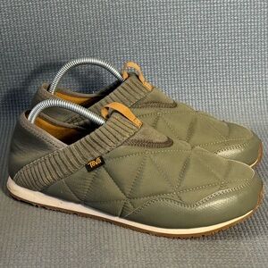 Teva Olive Green Quilted Flats